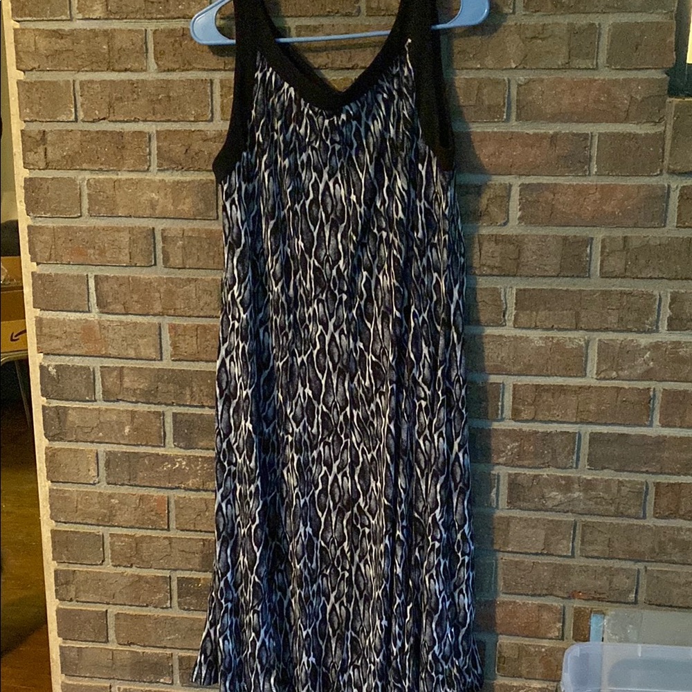 Glamour Black and White Animal Print Pleated Maxi Sleeveless